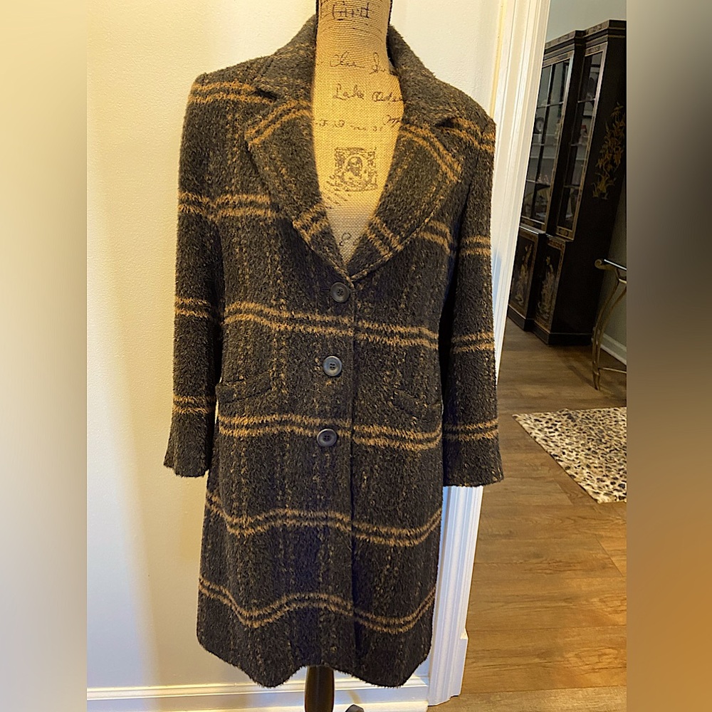 Peruvian Connection coat size small. NWOT